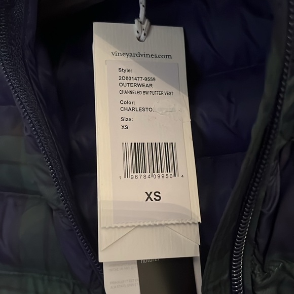 NWT NEVER WORN Vineyard Vines Women’s Vest - Picture 9 of 9